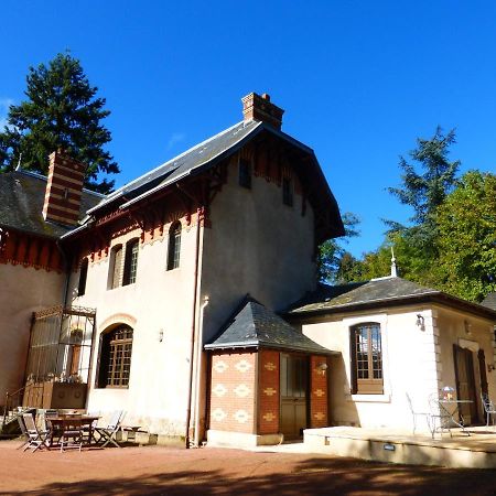 Le Manoir Sur La Roche, 74, Impasse Du Manoir, 71520 Navour Sur Grosne D121 Panzió Clermain Kültér fotó