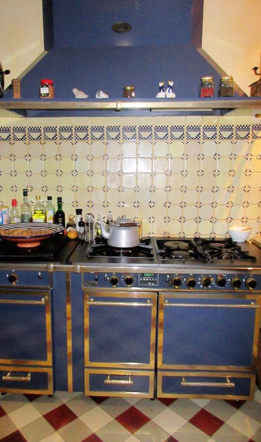 Le Manoir Sur La Roche, 74, Impasse Du Manoir, 71520 Navour Sur Grosne D121 Panzió Clermain Kültér fotó